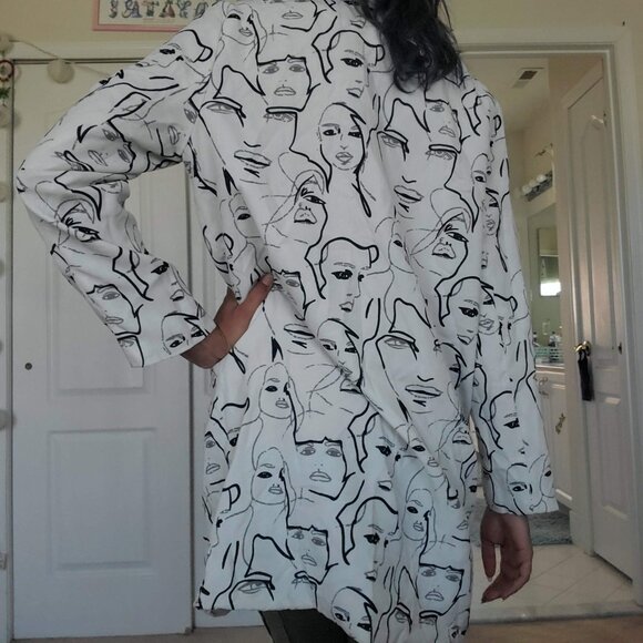 lightweight white professional long coat jacket with face illustrations - Picture 3 of 6